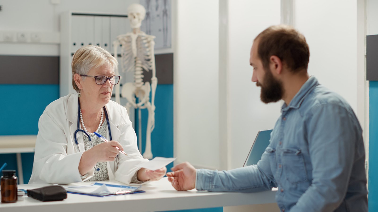 Tabla comparativa de precios de check up medico Turquia vs Espana