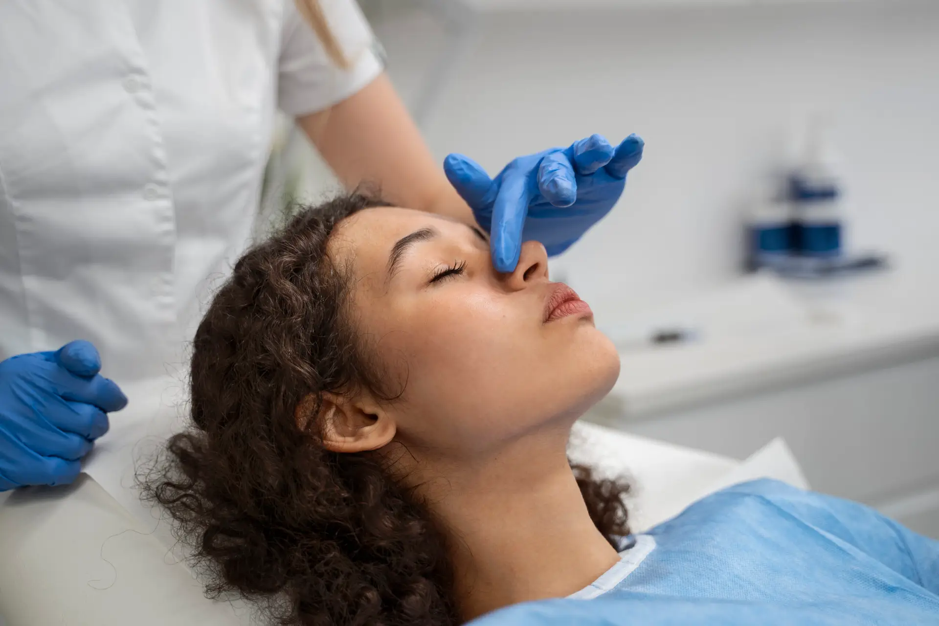 Hospital avanzado y equipado con tecnologia de punta para cirugias de revision nasal en Turquia