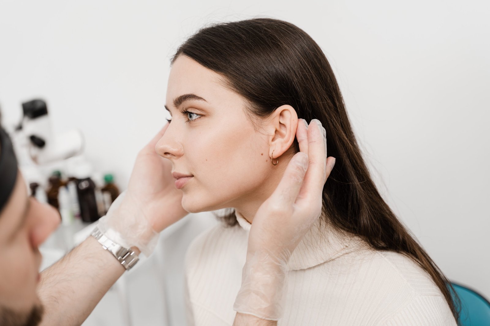 Instalaciones hospitalarias de vanguardia y quirofanos de alta complejidad para cirugia estética facial en Estambul